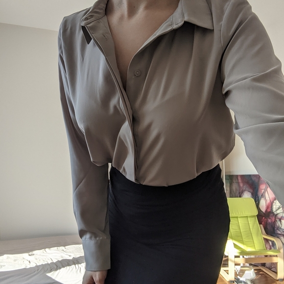 Grey satin button up top - Picture 7 of 7